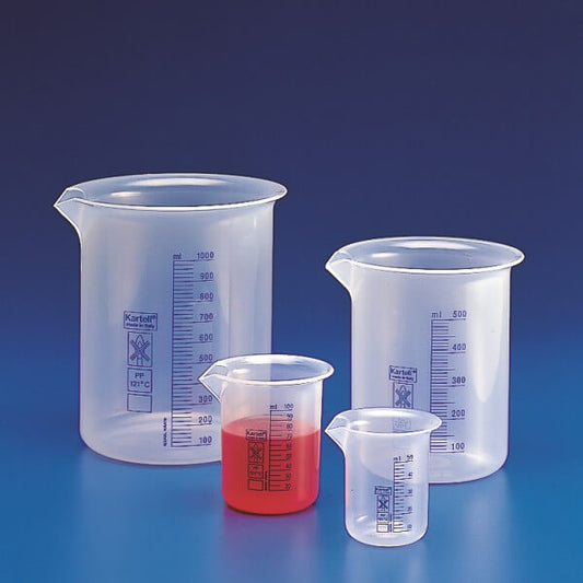 Set transparante kunststof maatbekers van polypropyleen met ml-verdeling en schenktuit, verkrijgbaar in diverse maten van 25 ml tot 1000 ml